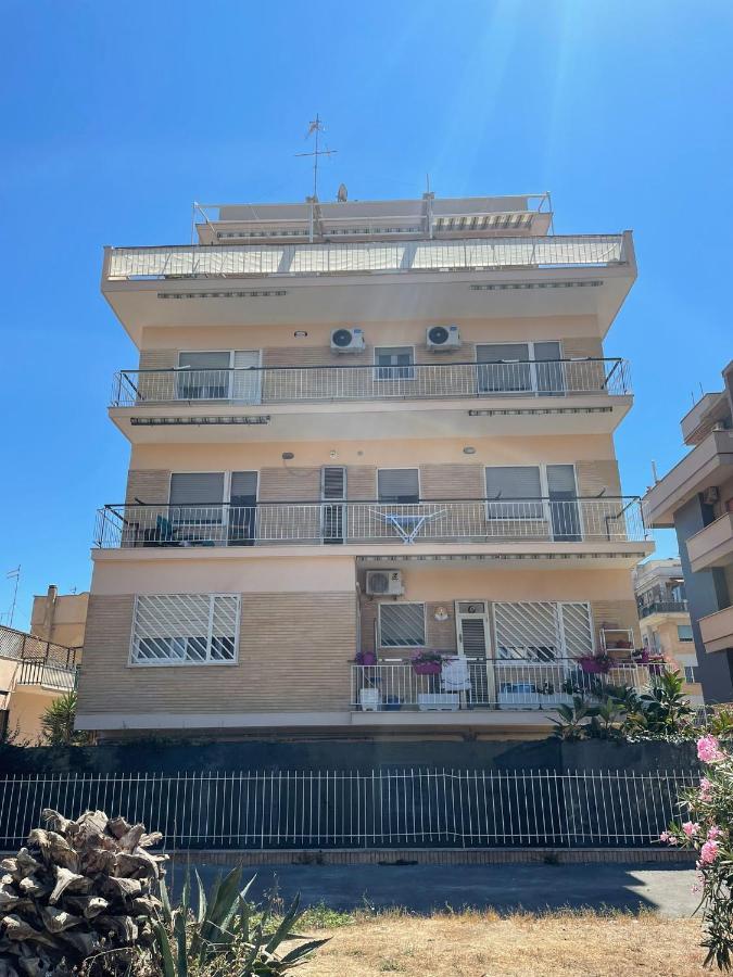 شقة Casa Felix Ostia المظهر الخارجي الصورة